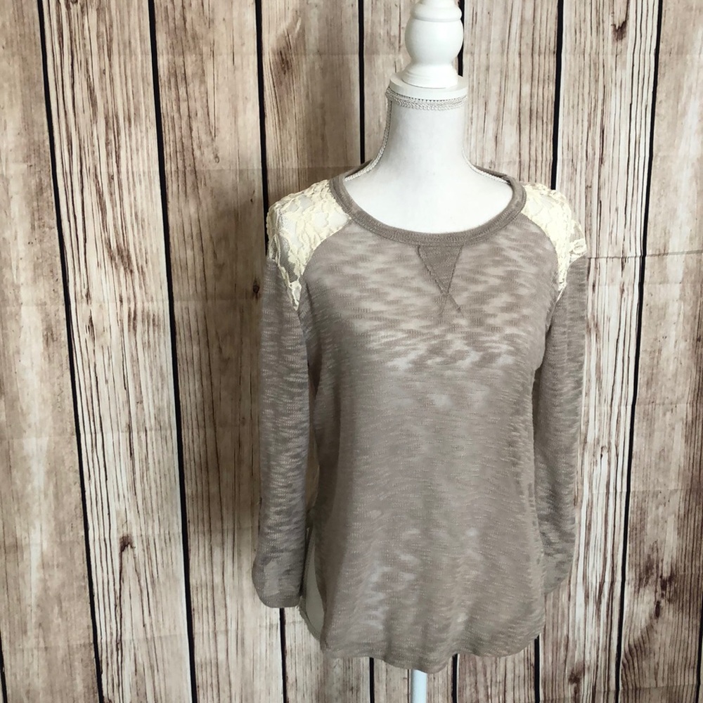 Mine Top W/Mock Lace Shoulders and Back Small
